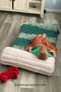 Crochet Lounger with Rolled Pillow - Floor Mat