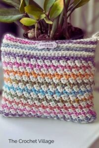 Wildflower Make-Up Bag from the The Crochet Village